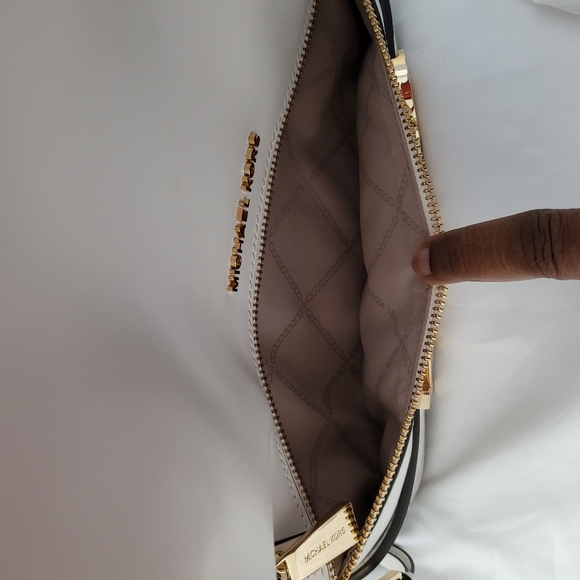 Michael Kors Rhea backpack - Picture 6 of 11